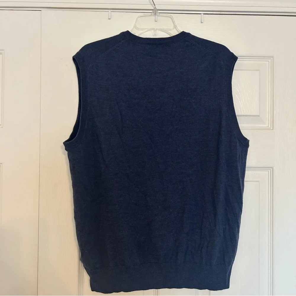Brooks Brothers 100% merino wool‎ Navy V-Neck Sweater Vest size L